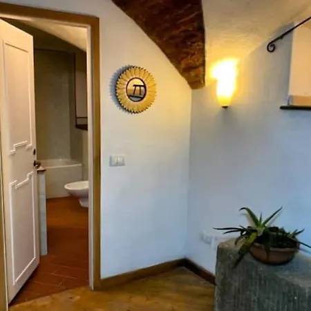 Pitti Palace - Original Florentine Apartment Florence